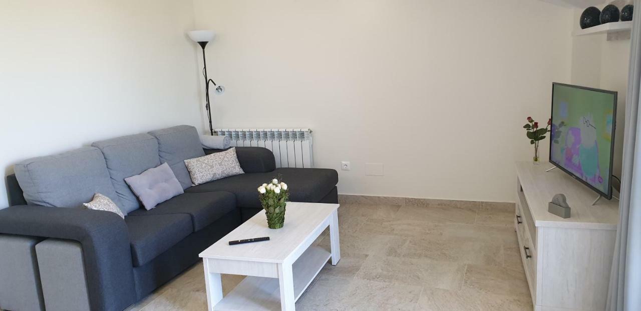 Apartamentos La Pradera De Isla Plana Kültér fotó